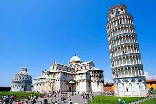 Stunning view of Piazza dei Miracoli with the Leaning tower of Pisa